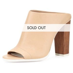 Vince “Allison” nude leather mules - size 6.5